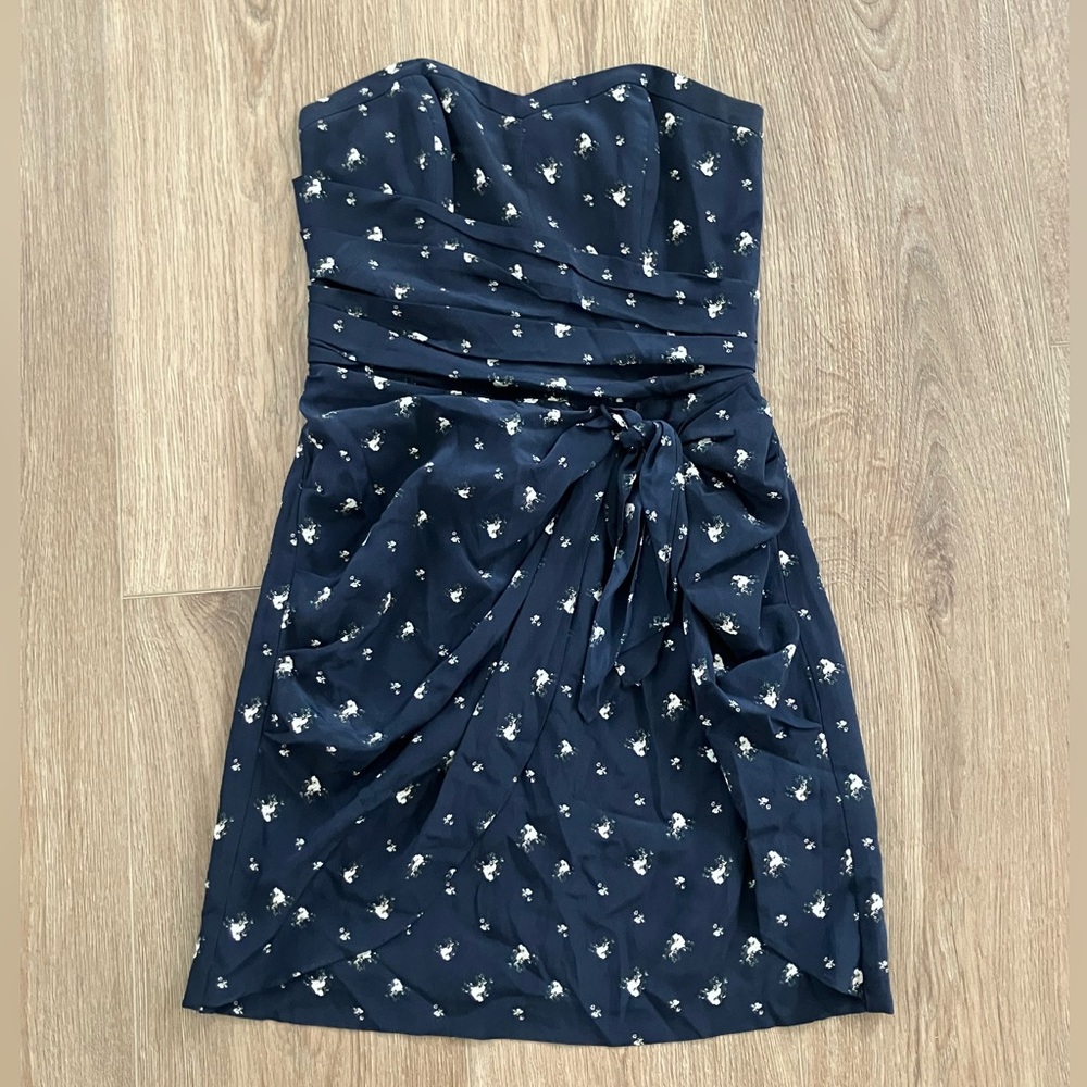 Club Monaco Navy Strapless Floral Mini Dress Size 4